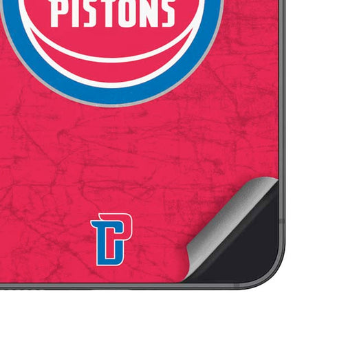 NBA Detroit Pistons Distressed Galaxy S25 Skin